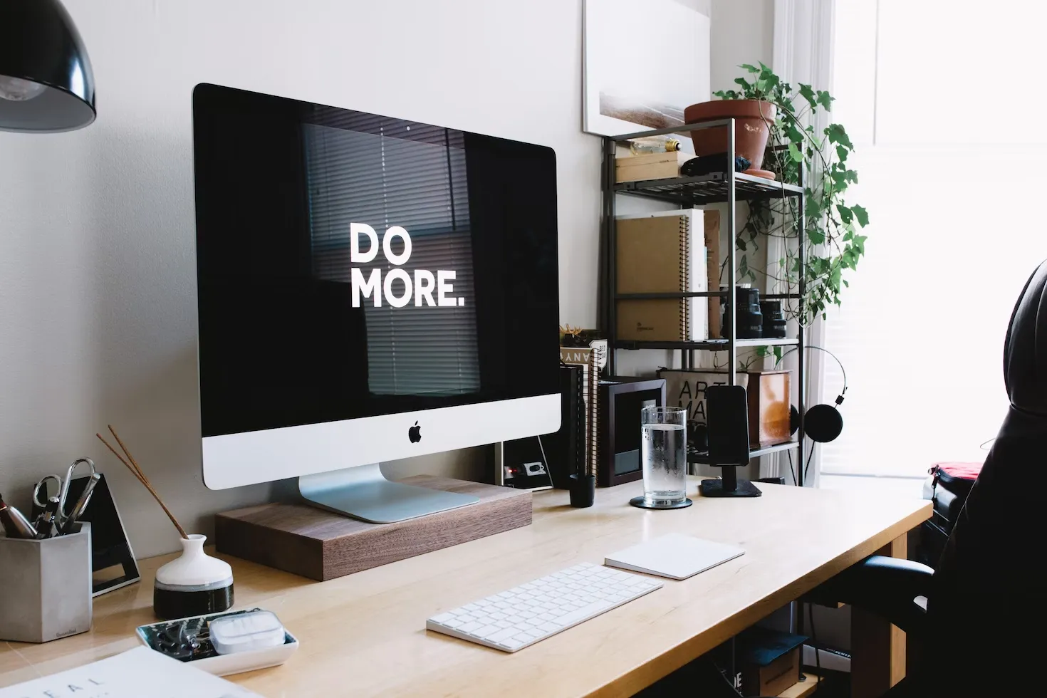 Read more about the article 10 Must-Have Technology Tools for Small Businesses