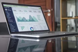 Read more about the article Marketing ROI: Key to Measuring Data Analytics